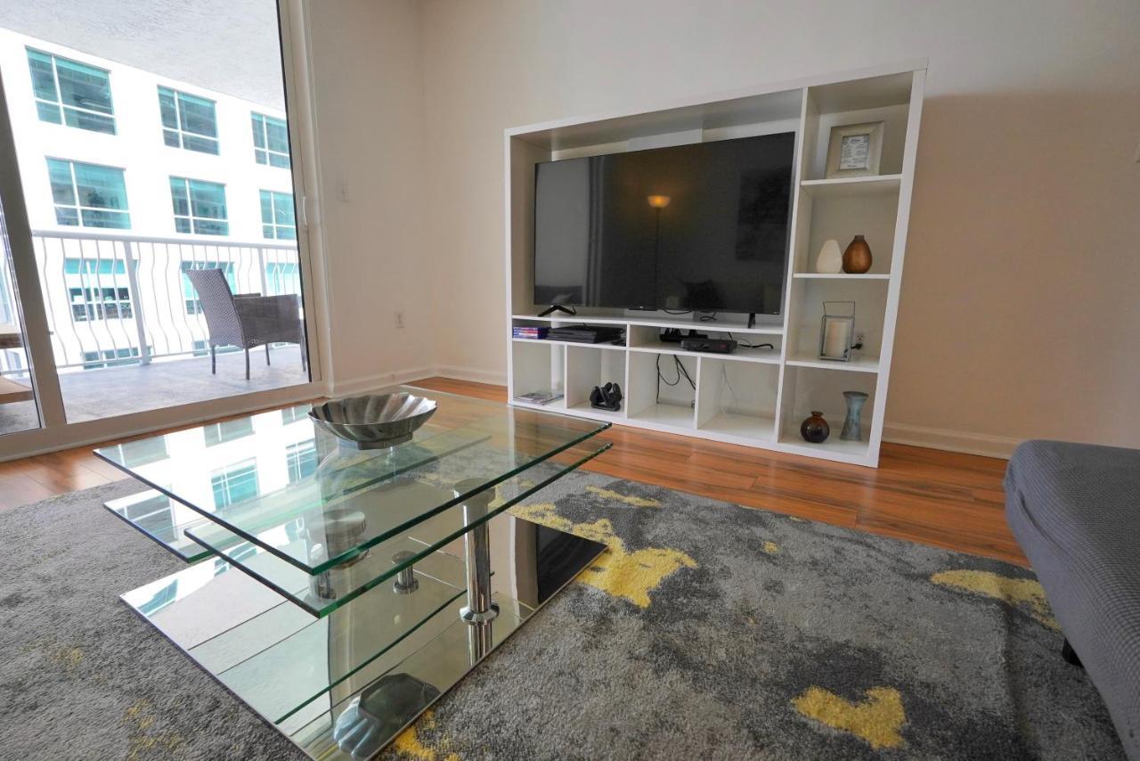 City & Sea View+Free Parking Modern Condo マイアミ エクステリア 写真