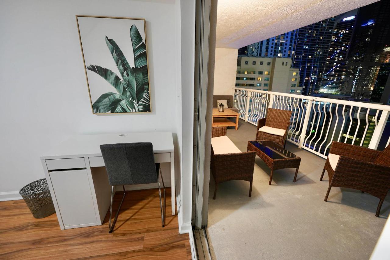 City & Sea View+Free Parking Modern Condo マイアミ エクステリア 写真